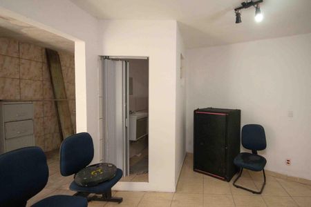 Sala de casa à venda com 1 quarto, 70m² em Fazenda da Juta, São Paulo