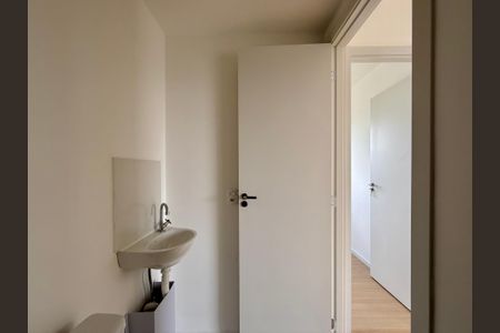 Apartamento à venda com 35m², 2 quartos e sem vagaBanheiro 