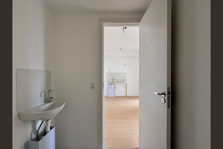 Apartamento à venda com 29m², 2 quartos e sem vaga Apartamento à venda com 29m², 2 quartos e sem vagaBanheiro