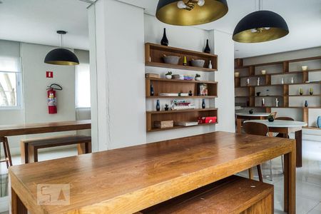 Apartamento à venda com 56m², 2 quartos e 1 vaga Apartamento à venda com 56m², 2 quartos e 1 vagaÁrea comum - Salão de festas