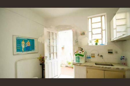 Casa à venda com 130m², 3 quartos e 1 vaga