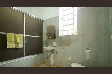 Casa à venda com 130m², 3 quartos e 1 vaga
