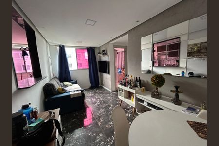 Sala de apartamento para alugar com 2 quartos, 43m² em Guadalupe, Rio de Janeiro