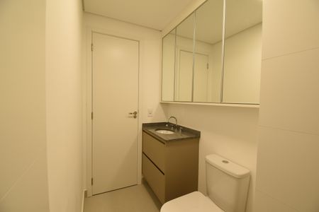 Studio para alugar com 27m², 1 quarto e sem vagaBanheiro do Studio