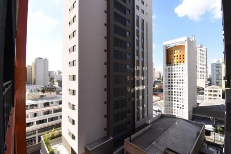Vista da Sacada de kitnet/studio para alugar com 1 quarto, 27m² em Centro, Curitiba