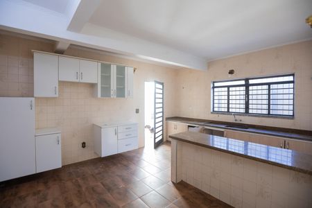 Casa para alugar com 165m², 3 quartos e 1 vagaCozinha