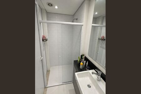 Banheiro de kitnet/studio à venda com 1 quarto, 35m² em Vila Nova Conceição, São Paulo