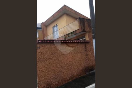 Casa à venda com 107m², 2 quartos e 2 vagas
