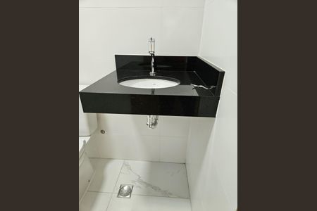 Banheiro de apartamento para alugar com 1 quarto, 41m² em Ipiranga, São Paulo