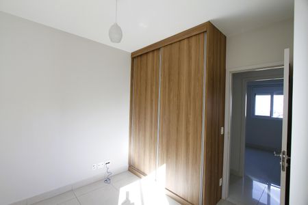 Apartamento para alugar com 97m², 3 quartos e 2 vagasQuarto 2