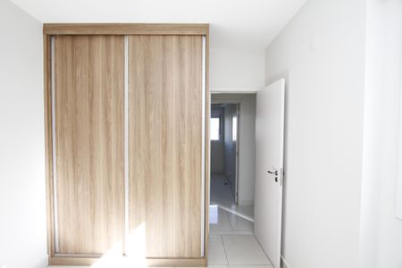 Apartamento para alugar com 97m², 3 quartos e 2 vagasQuarto 2