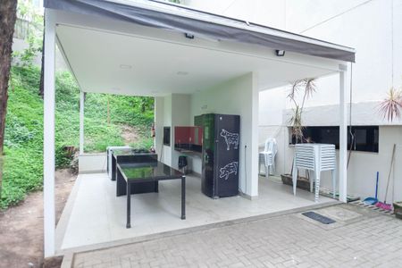 Apartamento para alugar com 97m², 3 quartos e 2 vagasÁrea comum - Churrasqueira