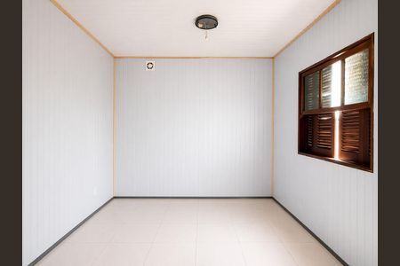 Quarto de casa para alugar com 1 quarto, 48m² em Sarandi, Porto Alegre