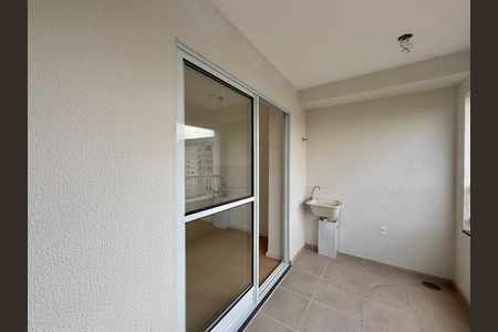 Apartamento à venda com 35m², 2 quartos e sem vagaSacada