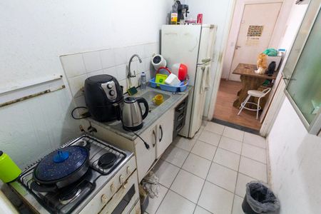 Apartamento para alugar com 42m², 2 quartos e sem vaga Apartamento para alugar com 42m², 2 quartos e sem vagaCozinha e Área de Serviço