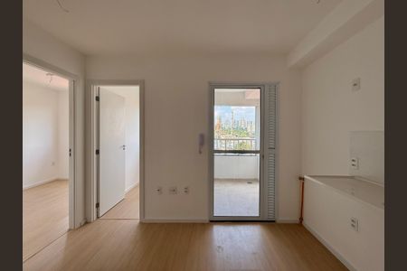 Sala de apartamento à venda com 2 quartos, 28m² em Santo Amaro, São Paulo