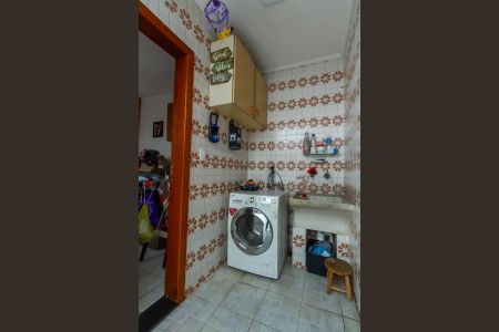 Casa à venda com 134m², 3 quartos e 2 vagas Casa à venda com 134m², 3 quartos e 2 vagasÁrea de Serviço