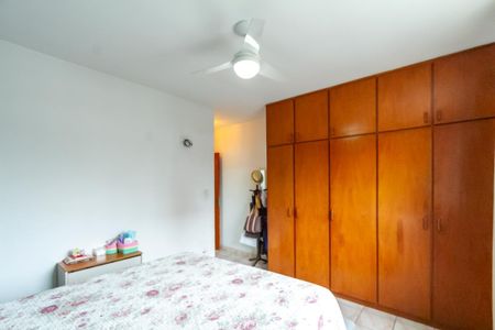 Casa à venda com 134m², 3 quartos e 2 vagas Casa à venda com 134m², 3 quartos e 2 vagasSuíte