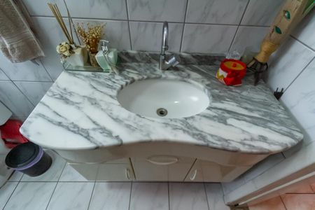 Casa à venda com 134m², 3 quartos e 2 vagas Casa à venda com 134m², 3 quartos e 2 vagasBanheiro da Suíte
