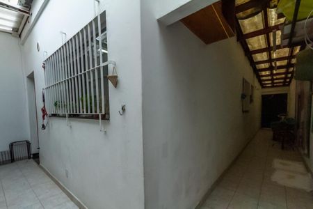 Casa à venda com 134m², 3 quartos e 2 vagas Casa à venda com 134m², 3 quartos e 2 vagasQuintal