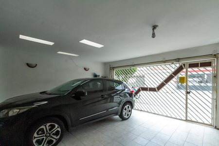 Casa à venda com 134m², 3 quartos e 2 vagas Casa à venda com 134m², 3 quartos e 2 vagasGaragem