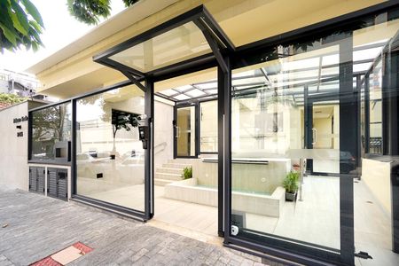 Apartamento à venda com 136m², 4 quartos e 3 vagasFachada