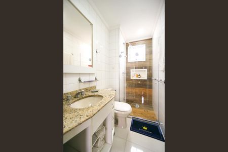 Apartamento à venda com 136m², 4 quartos e 3 vagasBanheiro social