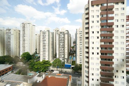 Apartamento à venda com 136m², 4 quartos e 3 vagasVista da suíte