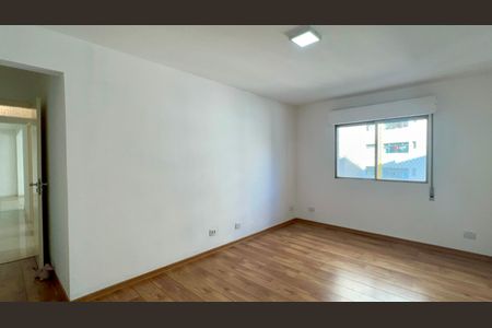 Apartamento para alugar com 132m², 3 quartos e 1 vagaSuite