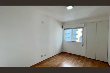 Quarto 1 de apartamento para alugar com 3 quartos, 132m² em Pinheiros, São Paulo