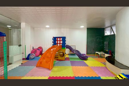 Apartamento para alugar com 132m², 3 quartos e 1 vagaBrinquedoteca