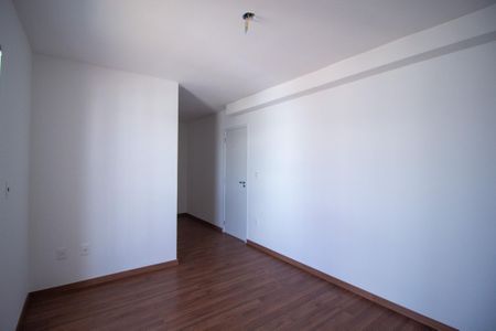 Casa de condomínio para alugar com 115m², 3 quartos e 2 vagasSuite 