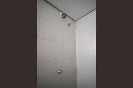 Casa de condomínio para alugar com 115m², 3 quartos e 2 vagasBanheiro da Suite 