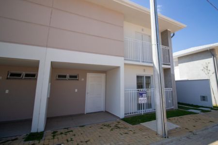 Casa de condomínio para alugar com 115m², 3 quartos e 2 vagasfachada 