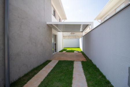 Casa de condomínio para alugar com 115m², 3 quartos e 2 vagasGaragem 