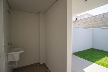 Casa de condomínio para alugar com 115m², 3 quartos e 2 vagasÁrea de Serviço