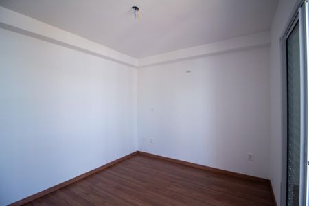 Casa de condomínio para alugar com 115m², 3 quartos e 2 vagasSuite 