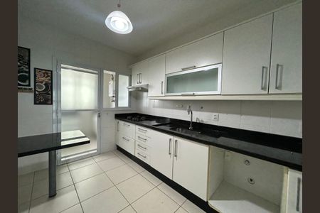 Apartamento para alugar com 125m², 3 quartos e 3 vagasCozinha 