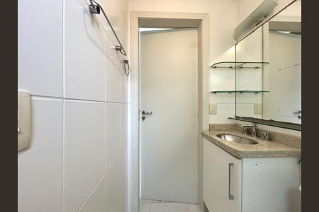 Apartamento para alugar com 125m², 3 quartos e 3 vagasBanheiro Suíte 1