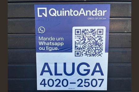 Casa para alugar com 70m², 2 quartos e sem vaga Casa para alugar com 70m², 2 quartos e sem vagaFachada