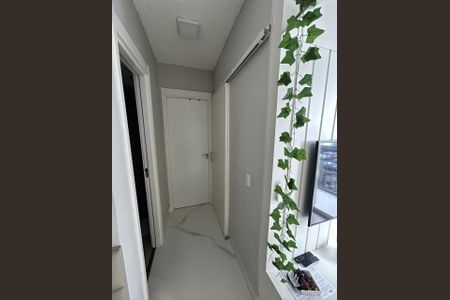 Corredor de apartamento à venda com 1 quarto, 41m² em Jardim Santa Emilia, São Paulo