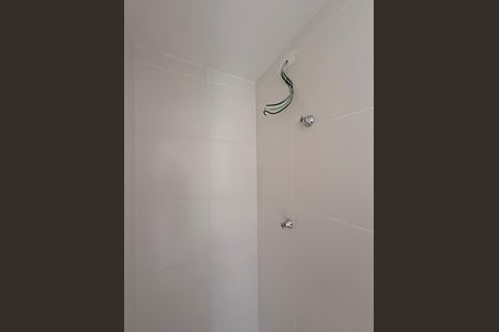 Apartamento à venda com 35m², 2 quartos e sem vaga Apartamento à venda com 35m², 2 quartos e sem vagaBanheiro