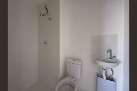 Apartamento à venda com 35m², 2 quartos e sem vaga Apartamento à venda com 35m², 2 quartos e sem vagaBanheiro