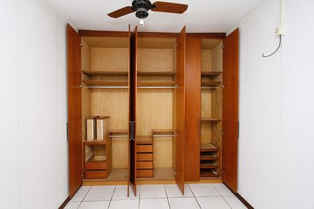 Casa à venda com 399m², 3 quartos e 4 vagasQuarto 1