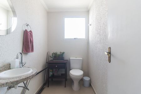 Casa de condomínio para alugar com 149m², 3 quartos e 2 vagasLavabo