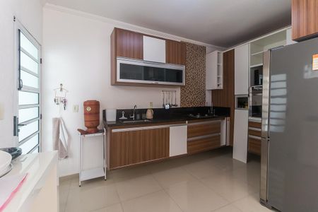 Casa de condomínio para alugar com 149m², 3 quartos e 2 vagasCozinha