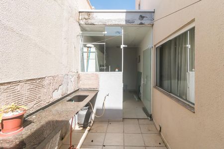 Casa de condomínio para alugar com 149m², 3 quartos e 2 vagasQuintal