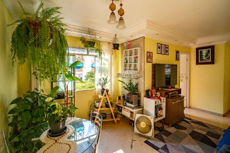 Sala de apartamento à venda com 3 quartos, 56m² em Jardim D’abril, São Paulo