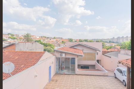 Casa à venda com 600m², 3 quartos e 8 vagasCasa 2- Vista do Quarto