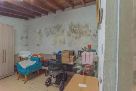 Casa à venda com 600m², 3 quartos e 8 vagasQuarto de Serviço